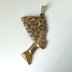 Rare Large Vintage 1/20 14k Gold Filled Nefertiti Filigree Bust Necklace Pendant